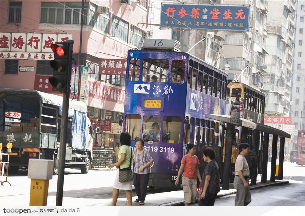 香港人文景色-繁忙的街道景观