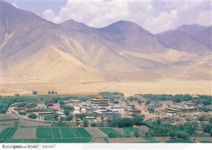 西藏风情-鸟瞰西藏小镇