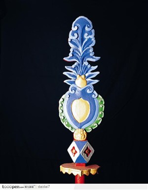 奉神器物-蓝色的水纹剑