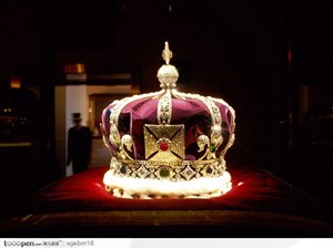 欧式皇冠的艺术海报