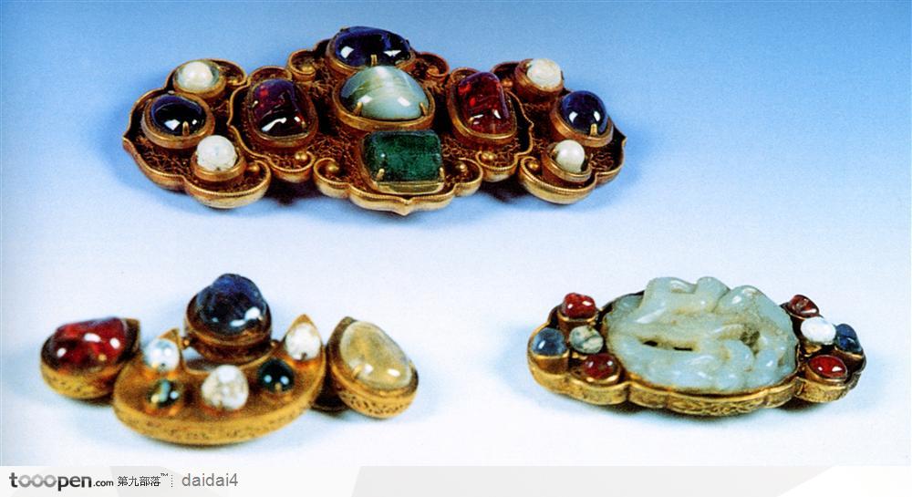 定陵珍宝-黄金宝石装饰物