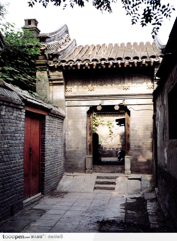 古老北京-古老的胡同门口
