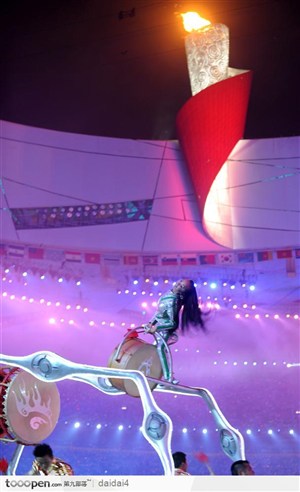 奥运会开幕式-飞翔的美女表演
