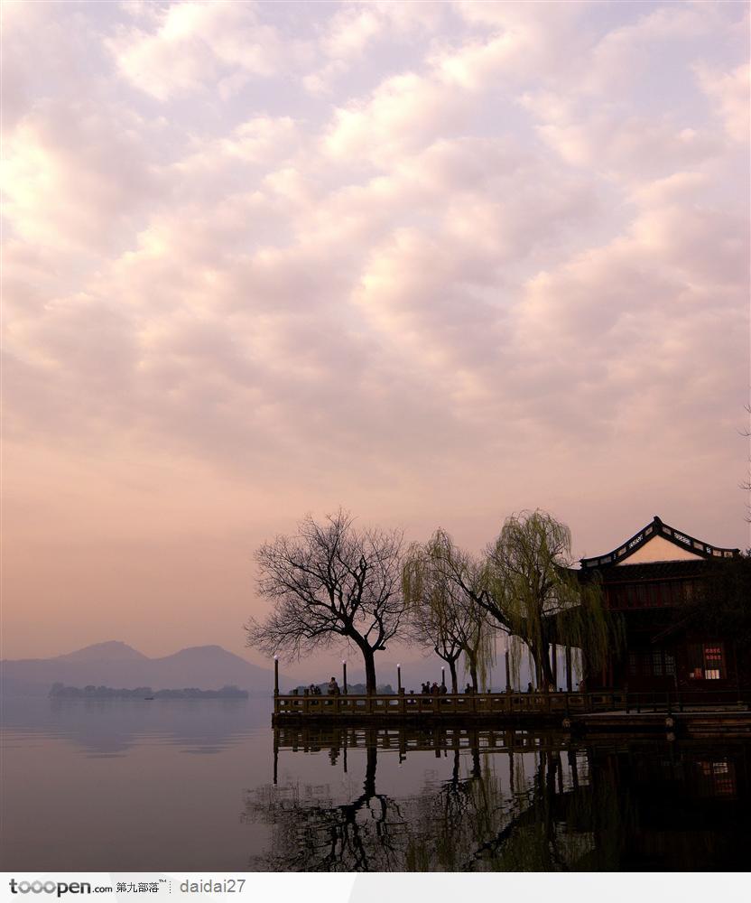 杭州西湖风景-西湖彩霞