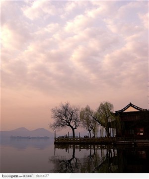 杭州西湖风景-西湖彩霞