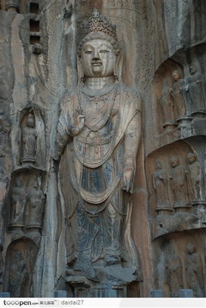 龙门石窟-奉先寺正壁左侧文殊菩萨像