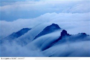 武当山风景-武当山晨雾