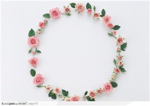 相框边框-蔷薇花组成的圆形相框