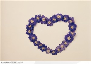 情人节物语-紫色的花环