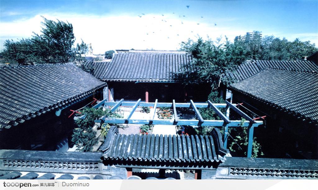 北京風(fēng)景傳統(tǒng)建筑居民區(qū)四合院