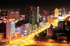 繁华城市夜景商业中心图