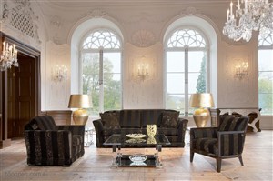 欧洲皇宫宫廷内部奢华装修和水晶灯和沙发