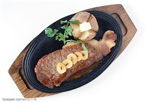 餐饮美食-铁板牛肉与土豆