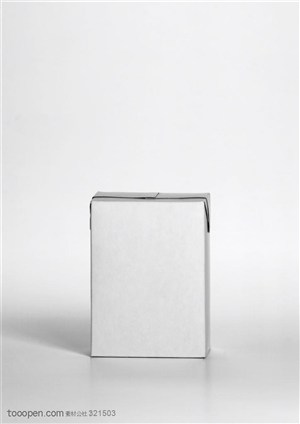 饮料盒-空白方形饮料盒正面特写