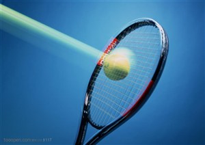 球类运动-打在球拍上的网球