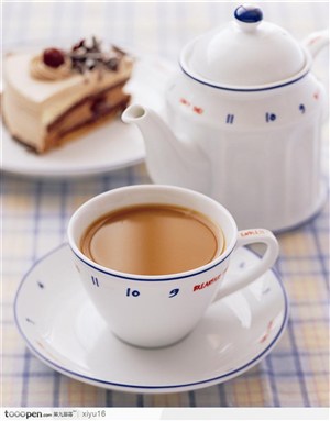 咖啡物语-咖啡壶与咖啡杯