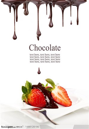 放在盘子里的草莓和巧克力