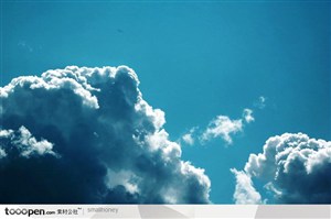 暴雨前乌云云层天空云朵白云的素材自然风景图片素材
