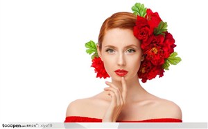 创意发型-戴着红色花的美女