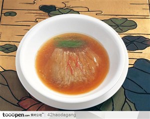 精品海鲜鱼翅汤