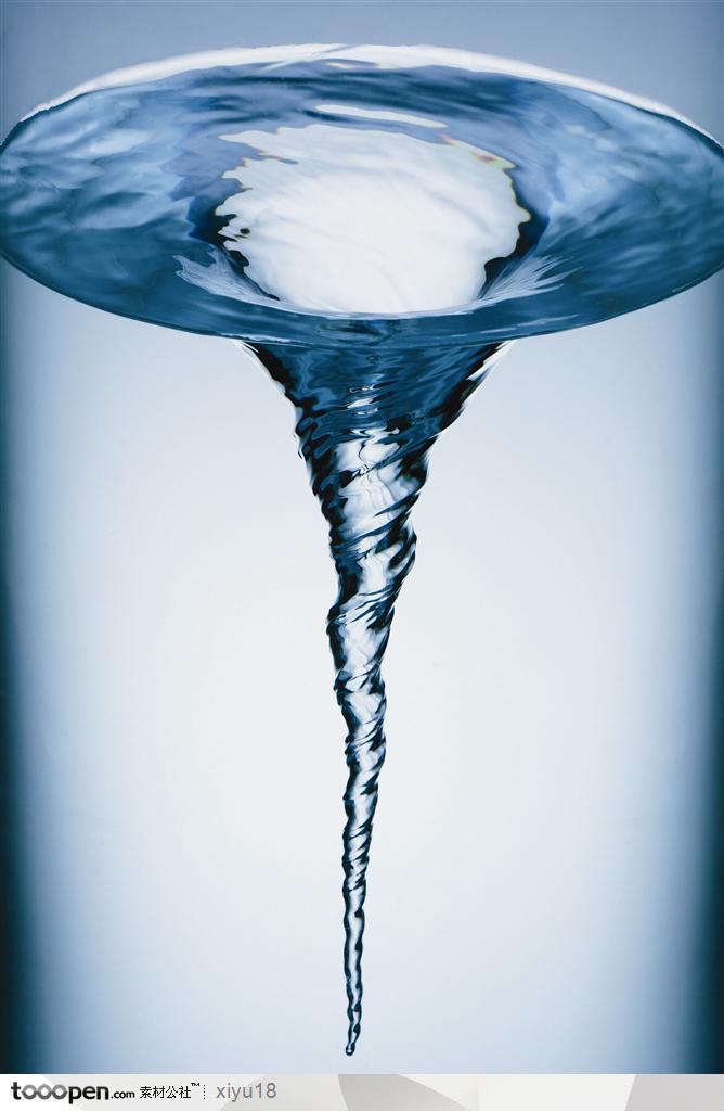 动感水花-透明的水漩涡