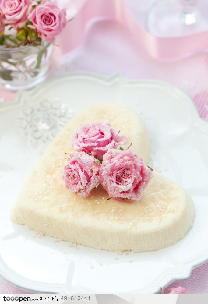 情人节爱心蛋糕玫瑰