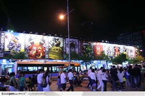 北京市王府井大街广告牌北京夜景