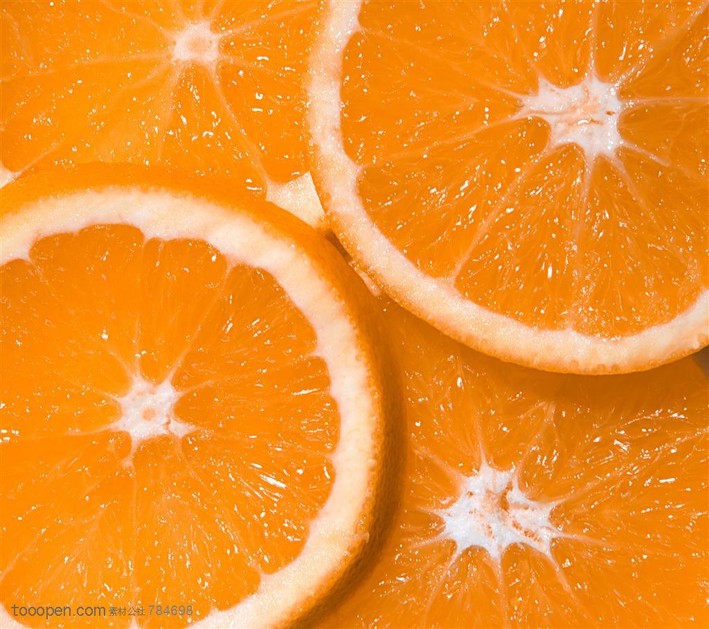 新鲜水果-俯视切开的橘子片露出果肉