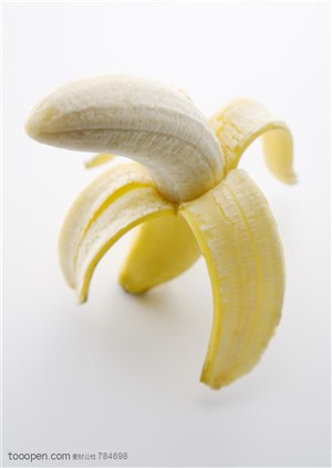 水果拼盘-竖立着拨了皮的香蕉