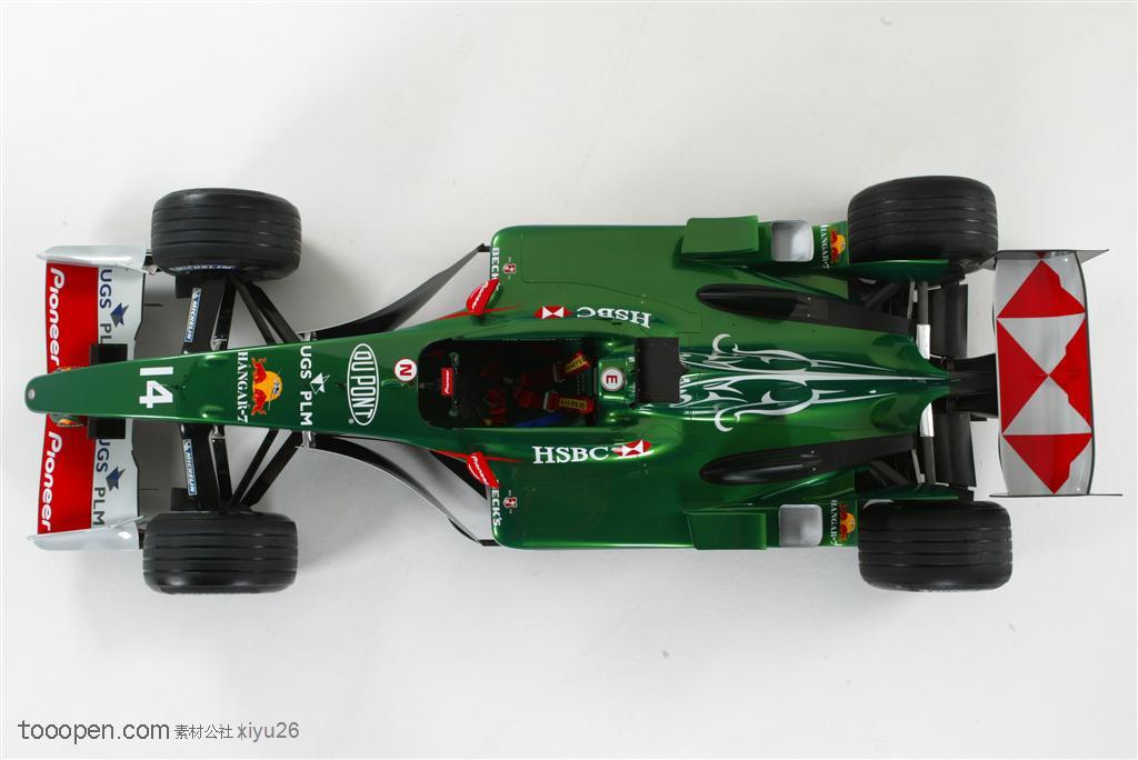 豪华轿车-绿色的F1赛车