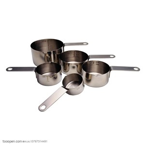 炊具-摆放在一起的五个勺子