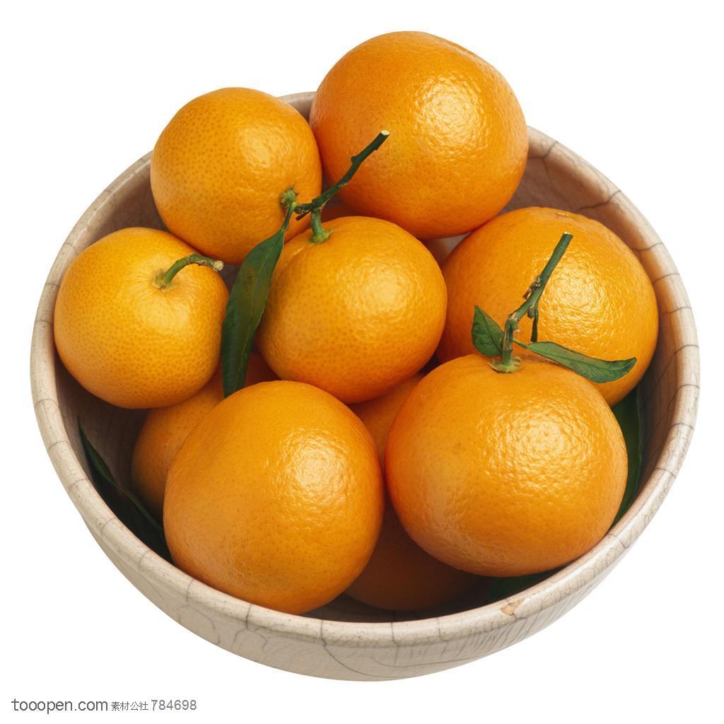 新鲜水果-俯视装在盆子里的橘子