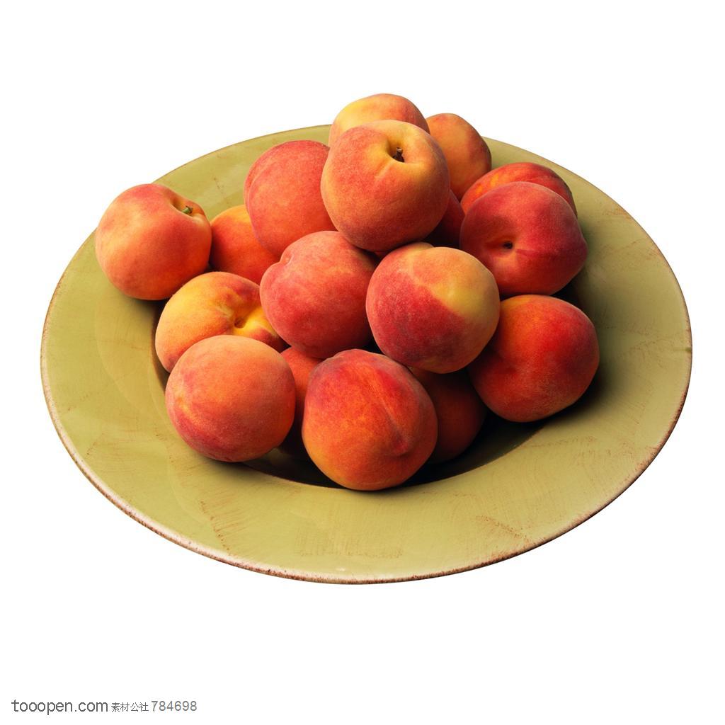 新鲜水果-装在盘子里的新鲜水蜜桃