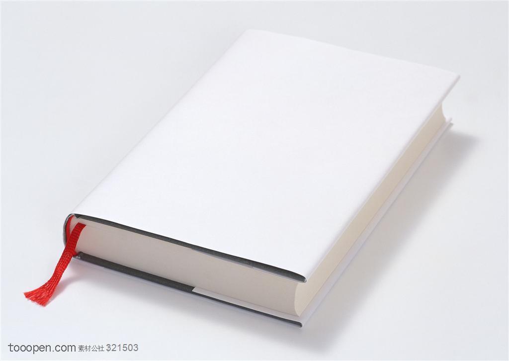 本子-一本白色的笔记本特写