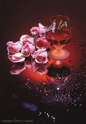酒水布局-红酒与粉色的玫瑰