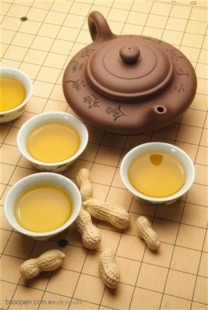 茶艺文化-竹席上的茶具