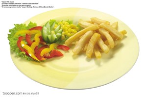 健康素食-盘中的金色土豆条