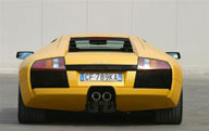 超级跑车-黄色的兰博基尼背面